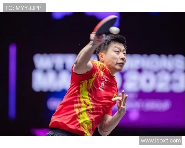 重庆篮球队在世界杯中的强劲表现与团队精神分析