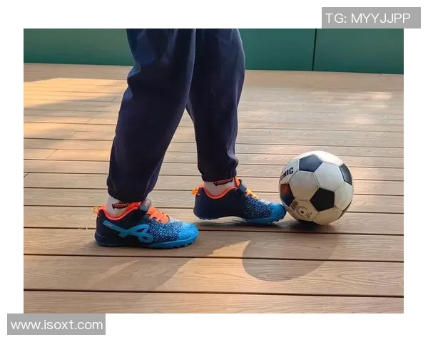 足球明星推荐的运动鞋款式与搭配技巧全解析